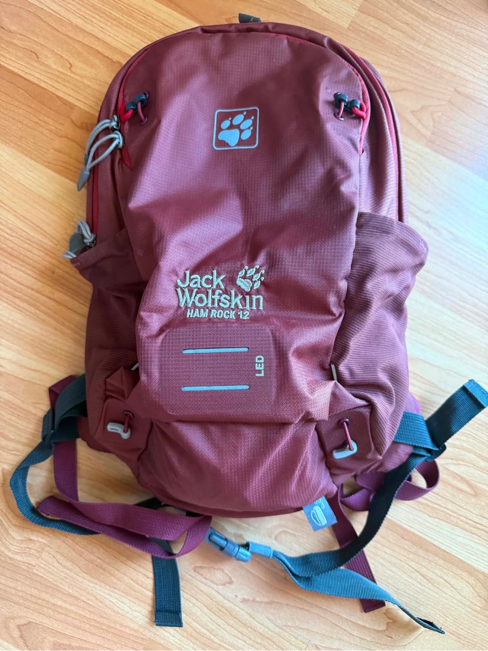 Jack Wolfskin rust red HAM ROCK 12 Daypack